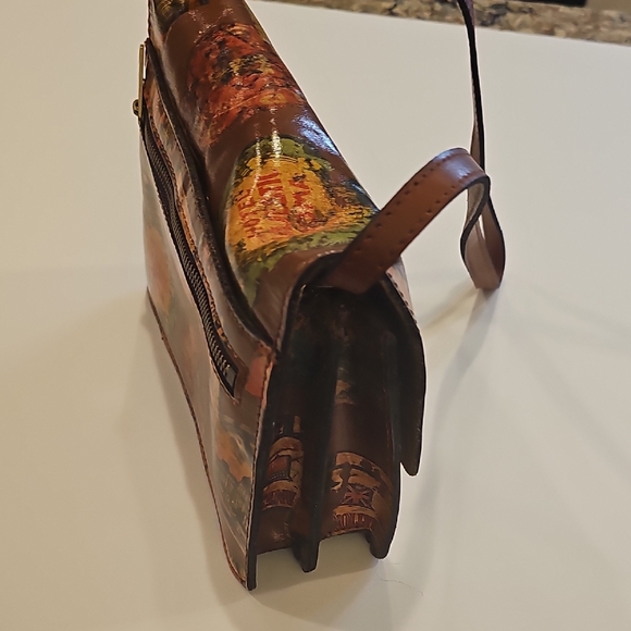 Patricia Nash Brown Multi-Color Travel Stamp Shoulder Bag 9"x7" - Picture 6 of 12